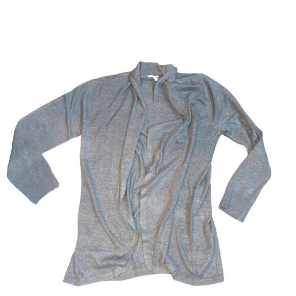 🛍️GRAY LONG SLEEVE SWEATER SIZE MEDIUM - Picture 1 of 2